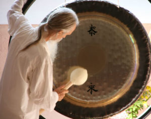 mehtab playing the gong