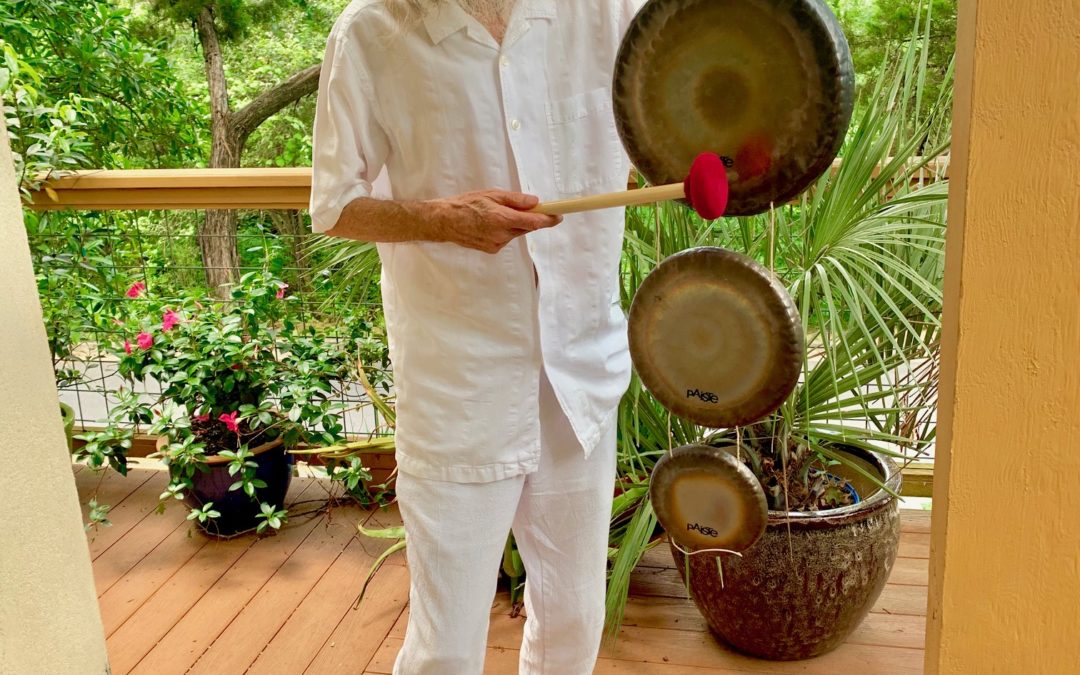 Gong Yoga Newsletter May 2019: A Small Gong is Good to Hold